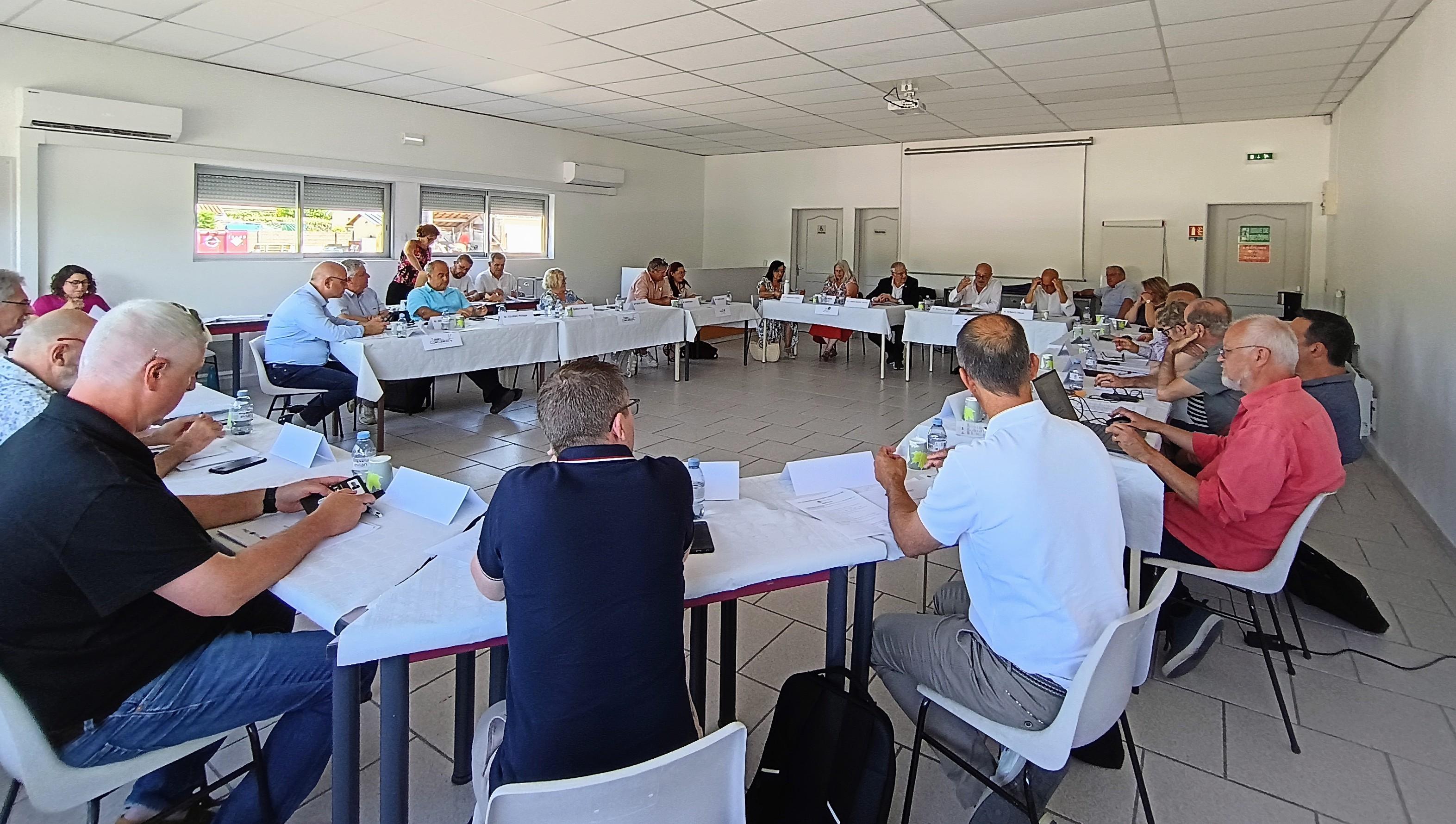 Photo de l'installation du nouveau bureau du Conseil syndical du PETR Garonne Quercy Gascogne en date du 27/05/2026