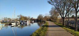 Photo du canal et de la vélo voie verte à Castelsarrasin
